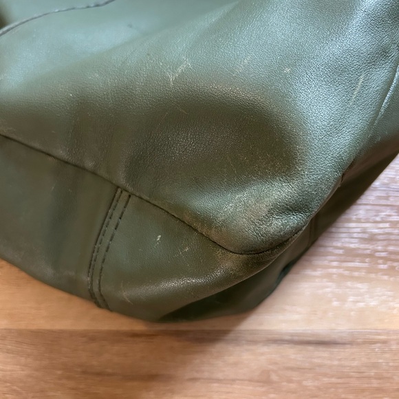 Coach Olive Green Leather Tote | Large Zip Top Shoulder Bag - Picture 16 of 16